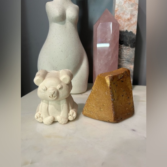 Lush Lot 🫧 - Picture 1 of 2